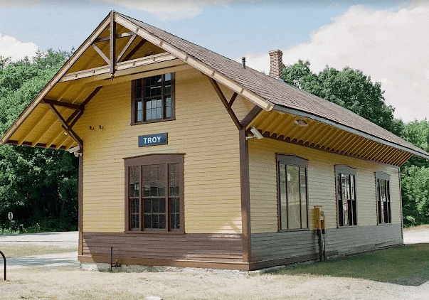 Troy, NH Train Station — original photo reference for Granite Roots label illustration | Black Rabbit Creative